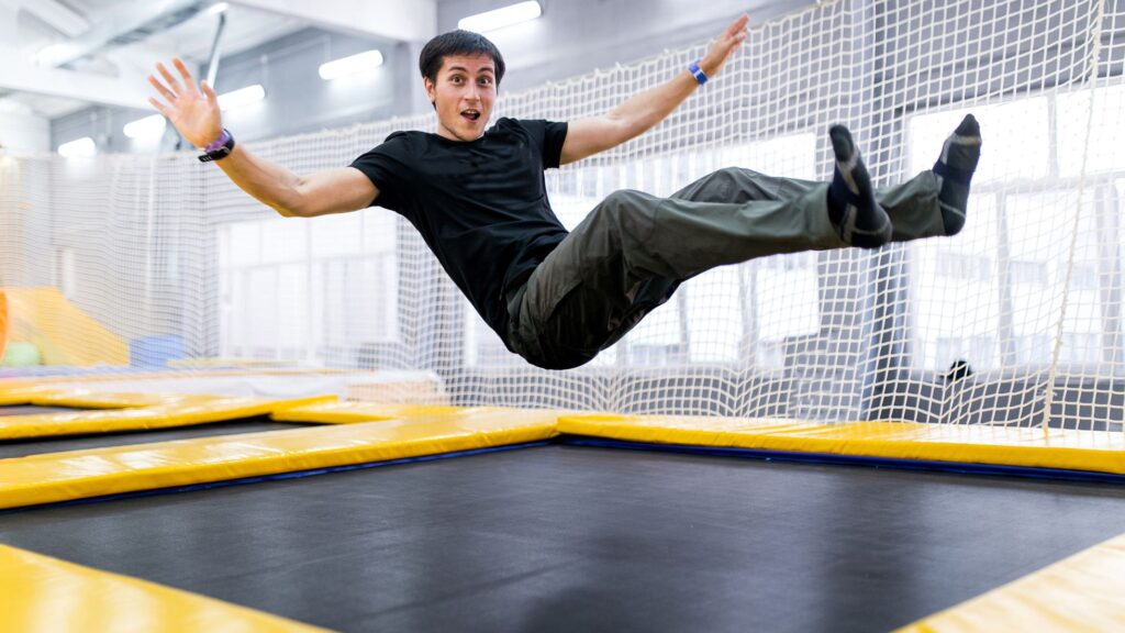 Parki trampolin czy są bezpieczne